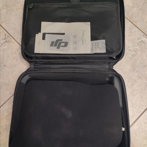 DJI RS 3 Combo Gimbal Stabilizer like new with case