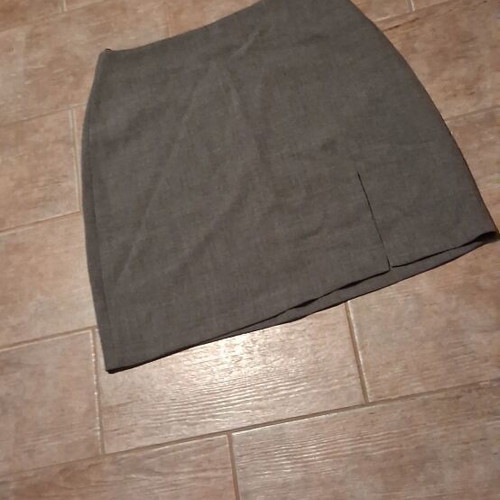 Gray skirt, size S / 36 / 8