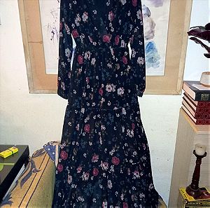 Καλοκαιρινο μακρυ μαυρο φορεμα με λουλουδια αφορετο M-L