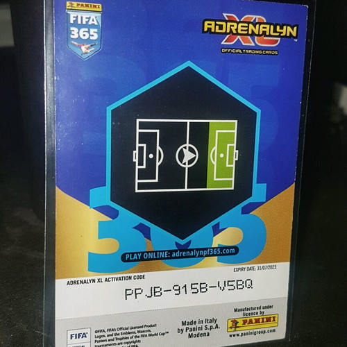 Segre Gnabry Limited Gold Premium Panini Adrenalyn XL FIFA 365 like new