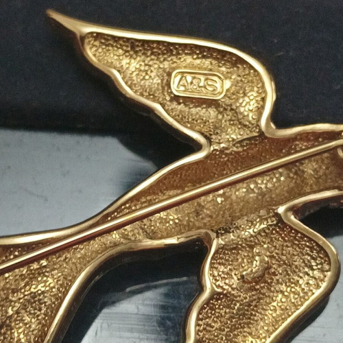 Vintage Attwood Collection bird brooch used 24K gold plated