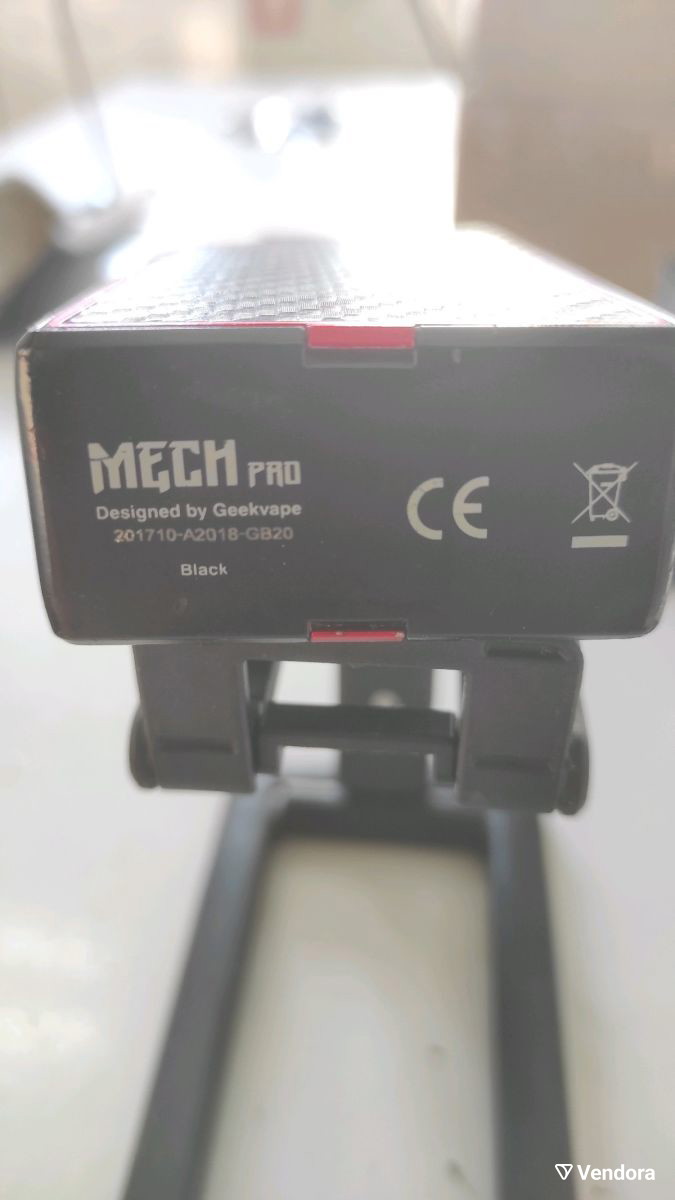 Geek Vape Mech Pro used red/black carbon -  95,00 - Vendora.cy