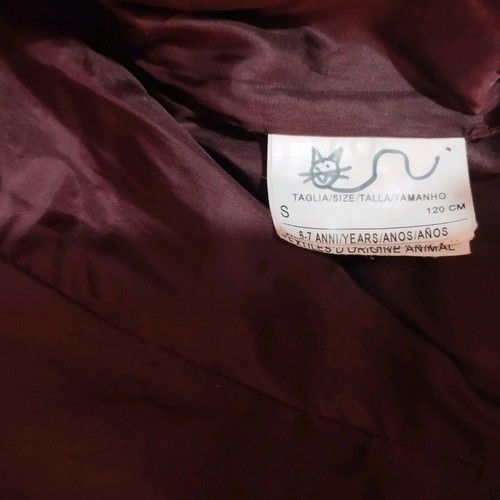 Benetton jacket like new, burgundy with fur hood, size 116 cm