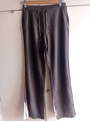 Benetton παντελόνι μεταχειρισμένο, χακί, μέγεθος L