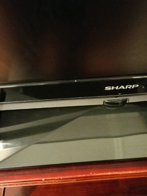 Sharp LCD TV 42" used