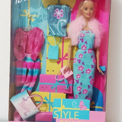 Barbie Style Boulevard Mattel 2001 new sealed NRFB