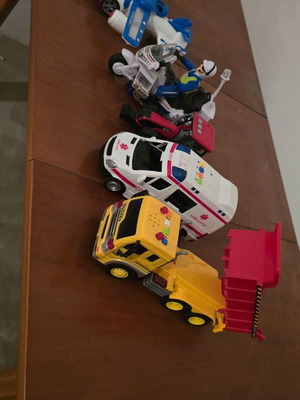 Toys like new, set of 5 pieces