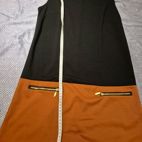 Dress black with orange like new, size M