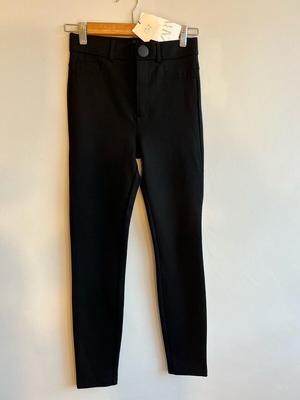 ZARA Legging S нов дамски черен панталон
