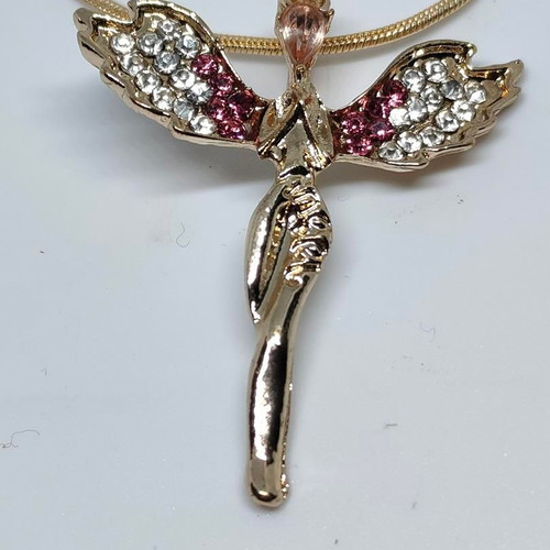 Angel pendant with chain and stones like new
