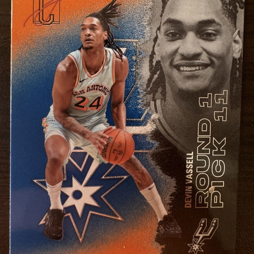 Devin Vassell Topps Signature Class #34 San Antonio Spurs basketball card like new