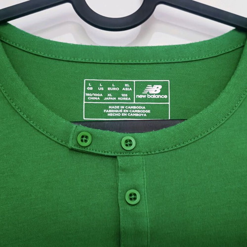 Celtic FC New Balance football t-shirt collectible, like new