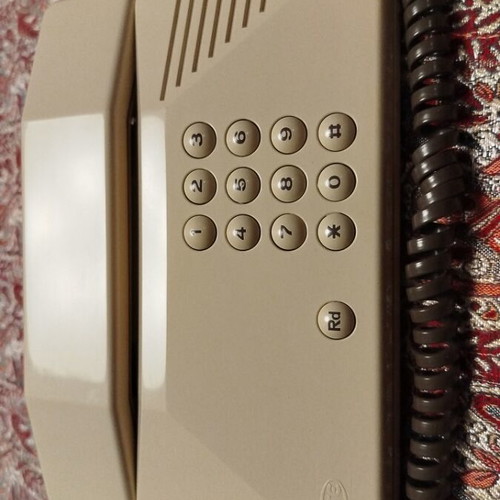 Telephone 1992 like new, beige wired