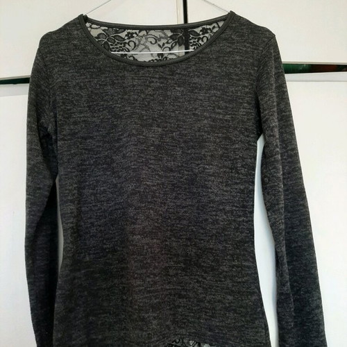 Blouse with lace and bow on back like new, gray, size S