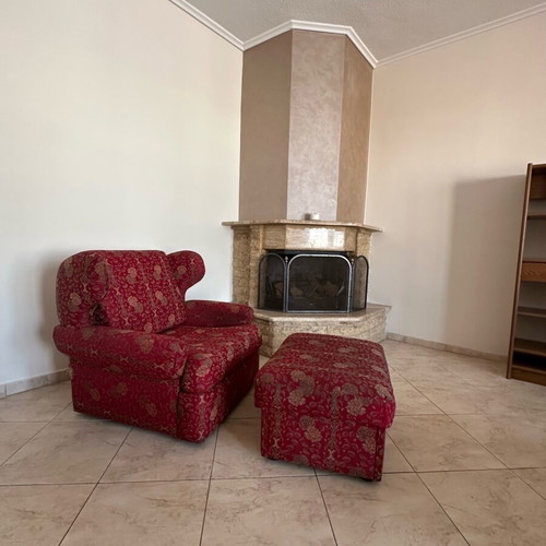 Μπερζέρα πολυθρόνα με υποπόδιο μεταχειρισμένη