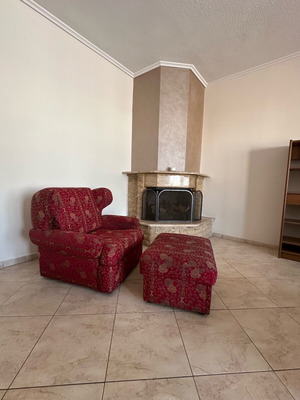 Μπερζέρα πολυθρόνα με υποπόδιο μεταχειρισμένη