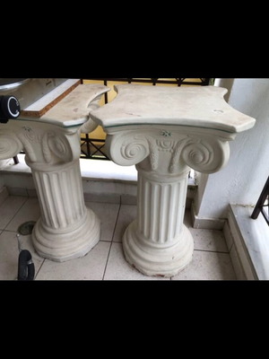 Clay columns used for table base