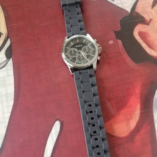 Avon watch with silicone strap new, unisex, stainless steel