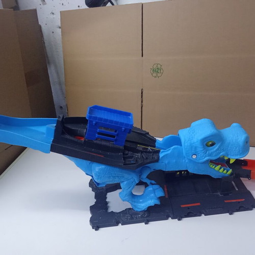 Hot Wheels City T-Rex Chomp Down racetrack HKX42 with 5 toy cars
