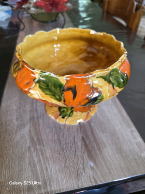 Vintage ceramic fruit bowl with embossed fruits mid-century style