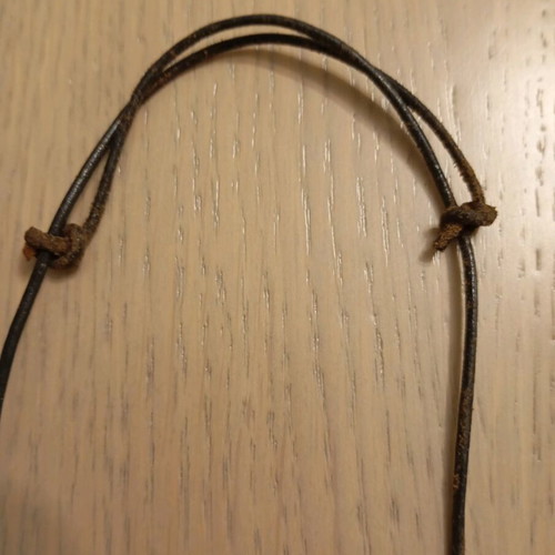 Mataki with adjustable strap used