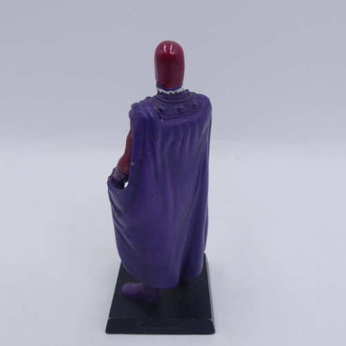 Marvel Superheroes Official Collection Magneto #5 comic used 10cm