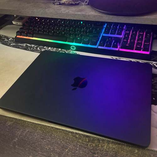 MacBook M4 16GB/500GB brand new
