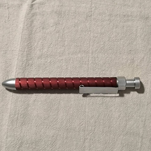 Metal pen new with metal case blue