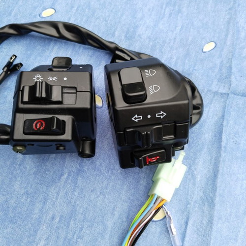 Motorcycle Handlebar Switch Pair new, left and right