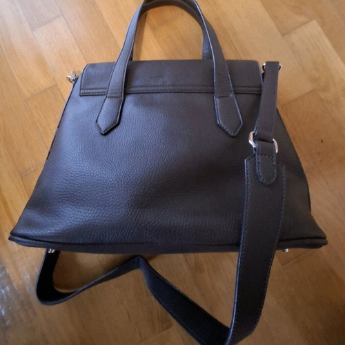 La Martina brown shoulder bag like new with storage pouch gift