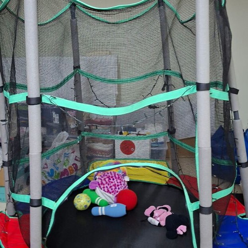 Trampoline for kids used, indoor, good condition