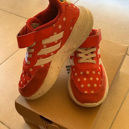 Adidas Minnie girl athletic shoes size 31 like new, red