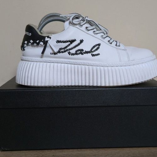Karl Lagerfeld women's lightweight sneakers like new, black and white