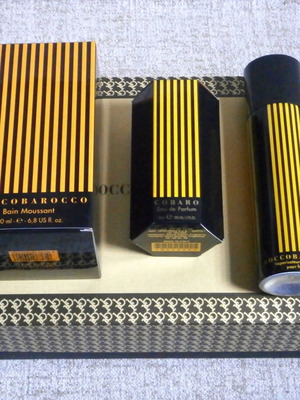 Roccobarocco Donna σετ δώρου καινούργιο με EDP 50ml, Bain Moussant 200ml, αποσμητικό 150ml