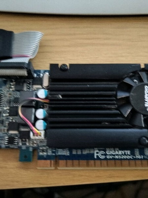 Gigabyte GeForce GT 520 1GB used