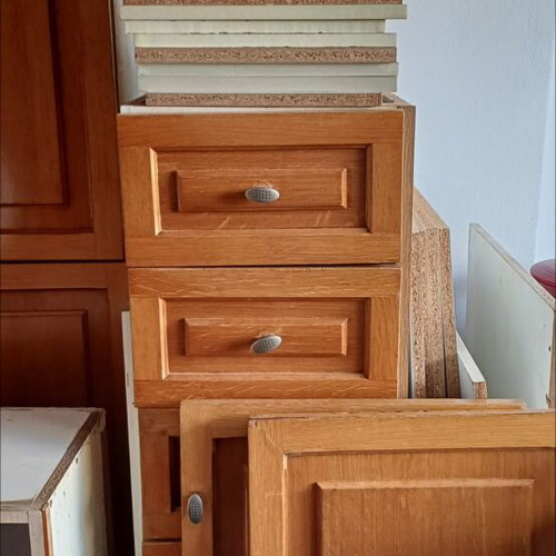 Wooden corner kitchen used, beech wood, dimensions 3x2m plus 1.2m cabinets