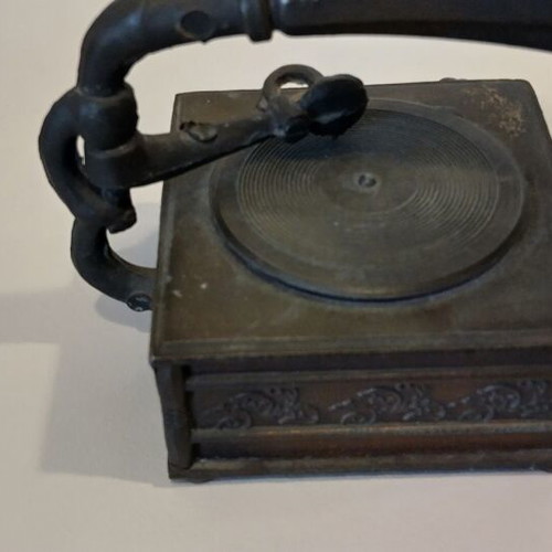 Metal Miniature Gramophone like new