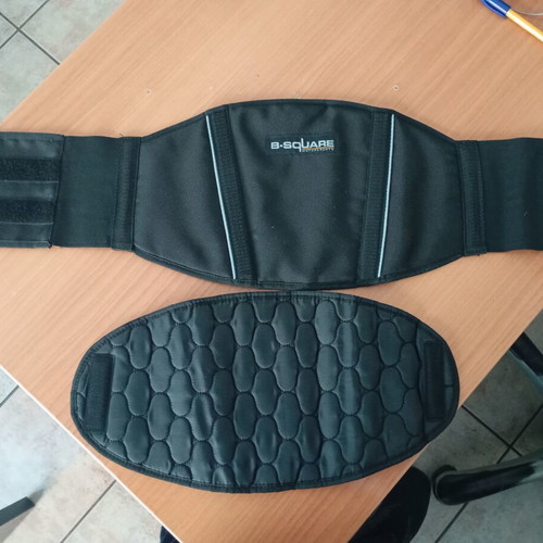 Adjustable lumbar support belt with removable anatomical pad, black, new