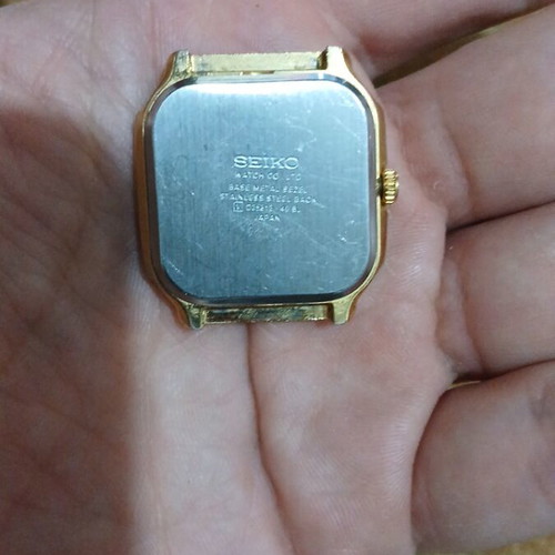 Seiko watch used, gold color, unisex