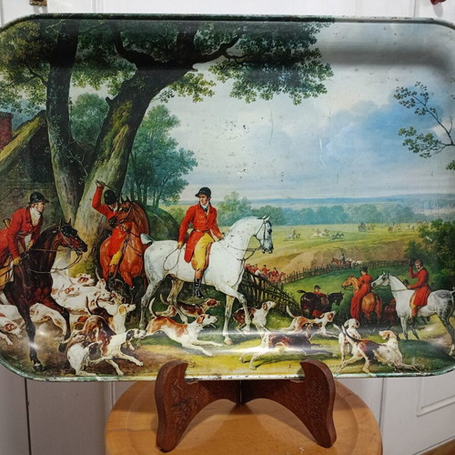 Vintage metal serving tray with hunting scene used, 60s-70s