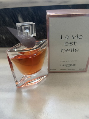 La Vie Est Belle Lancome Eau de Parfum like new, 60 ml