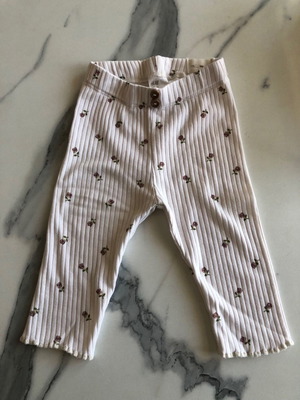 Κολάν βρεφικό H&M λευκό φλοραλ μεταχειρισμένο, μέγεθος 3-6m