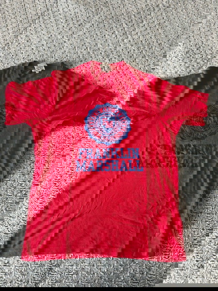 Franklin &  Marshall t shirt size medium