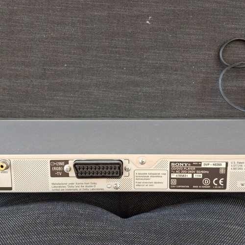 Sony DVP-NS355 CD/DVD player used with original remote control