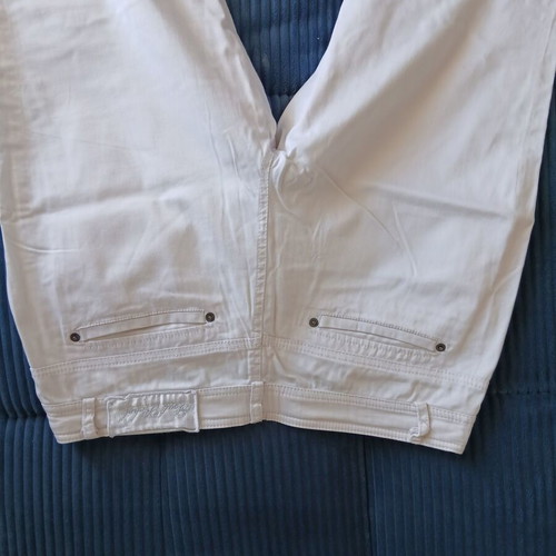 Women's white pants like new, straight fit, size L