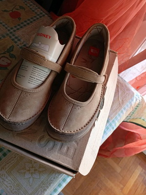The North Face Sidney shoes new ballerinas beige brown