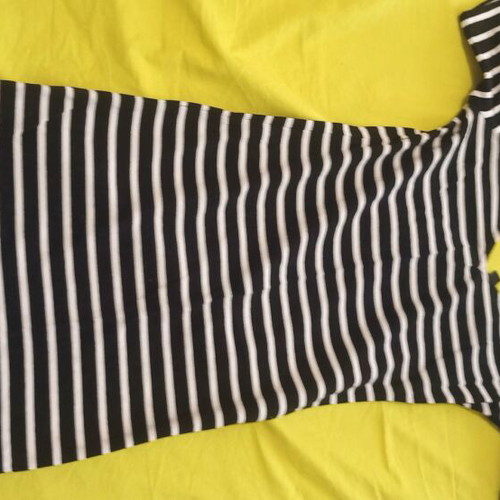 H&M striped dress XS like new, black and white, short tight