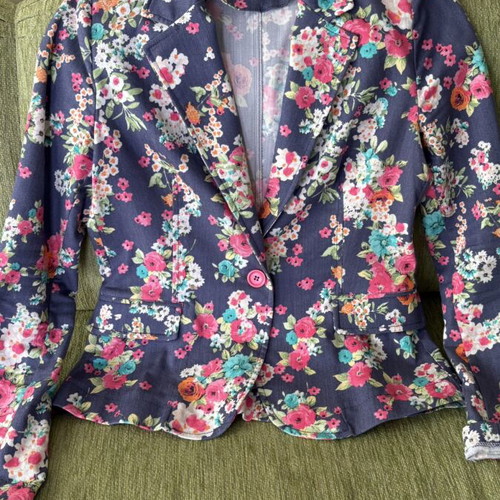Floral cotton blazer like new, size XL
