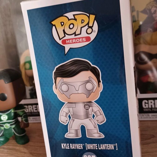 Funko Pop! DC Heroes Kyle Rayner (White Lantern) Glow Exclusive #237 new