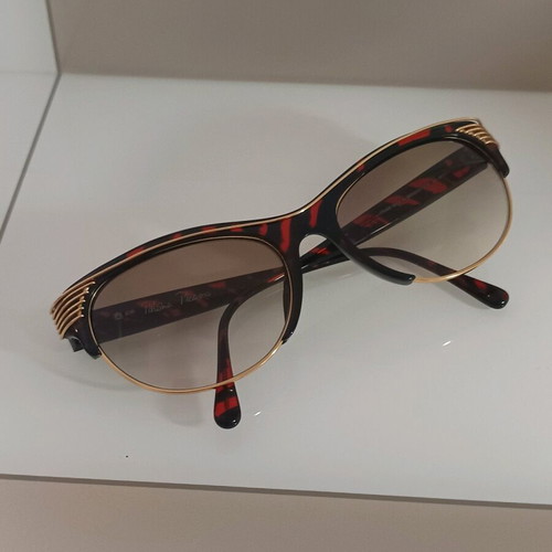 Paloma Picasso sunglasses new, red and gold, 80's style